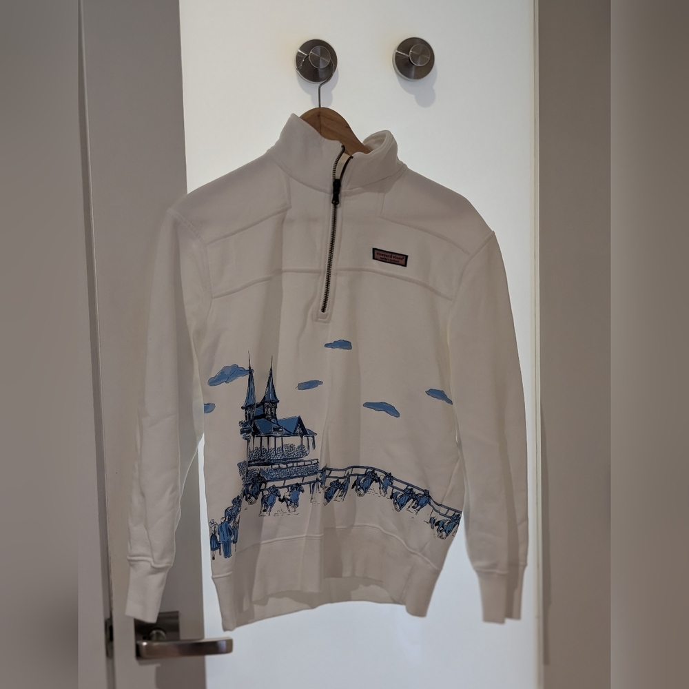 Vineyard Vines White and Blue Graphic Zip-Up Sweater